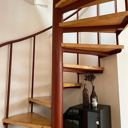 Daire Vintage Maisonette In Center *