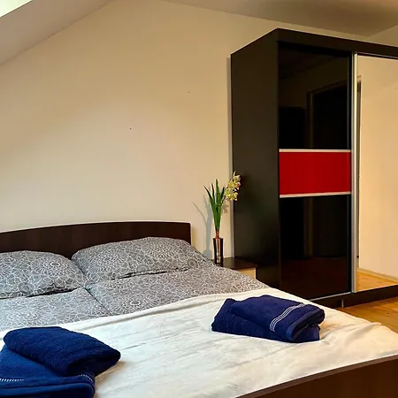 Daire Vintage Maisonette In Center